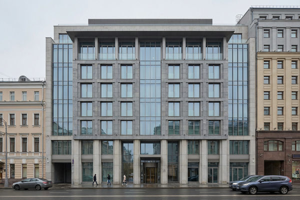 Современный городской отель в России как отражение дефицита качественного номерного фонда и замедления роста гостиничного рынка