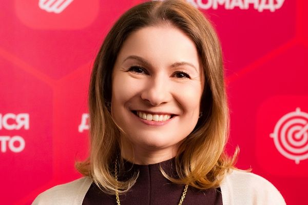 Наталия Плетнева, коммерческий директор DPD в России, на официальном корпоративном мероприятии компании