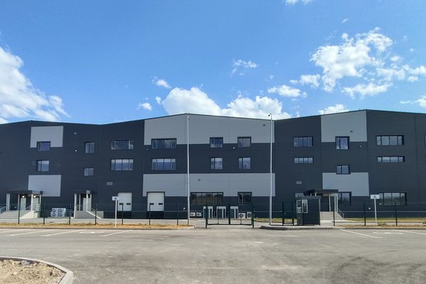 Современный складской комплекс в Казахстане без специализированных мультитемпературных зон