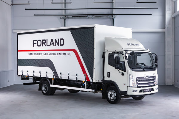 Грузовой автомобиль FORLAND 8 с борт-шторой — универсальное шасси для коммерческих перевозок в России