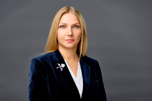 Елена Акатова, директор департамента офисной недвижимости NF GROUP, деловой портрет