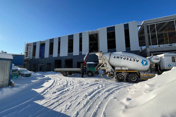 Строительство light industrial комплекса «Спутник Парк» в Королёве — готовность первой очереди 73%, объект у МКАД