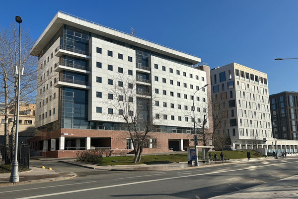 бизнес-центр «Саввинская 11» в районе Хамовники в Москве