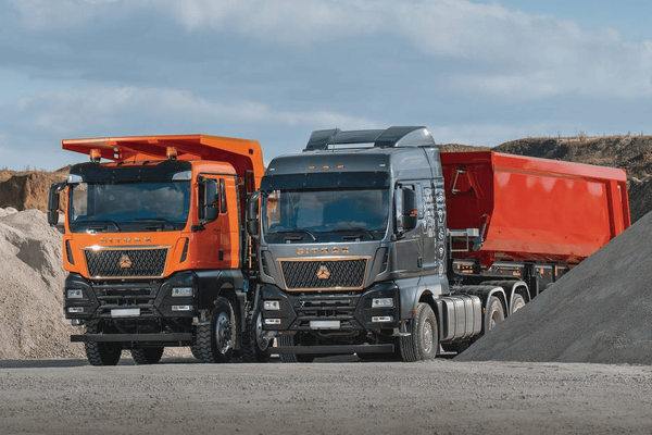 Магистральный тягач и самосвал на карьере — выбор грузовой техники по крутящему моменту и условиям эксплуатации