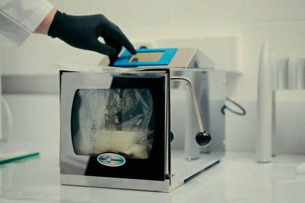 Лабораторное оборудование для контроля качества продукции и ПЦР тестирования в пищевой промышленности