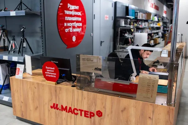 Сервисный центр ремонта электроники и ноутбуков — процесс диагностики и восстановления техники перед повторной продажей