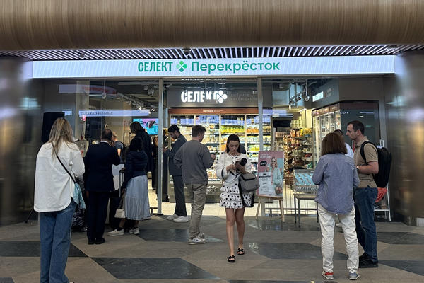 Select «Перекрёсток» на Ленинградском вокзале как формат продуктовой розницы для пассажирского потока