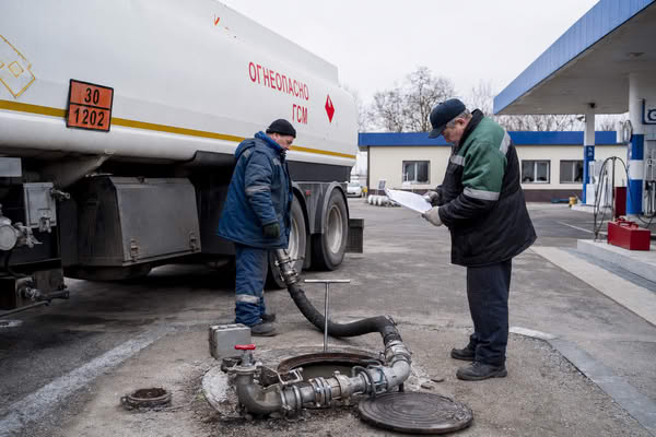 Приемка партии топлива из автоцистерны на независимой АЗС
