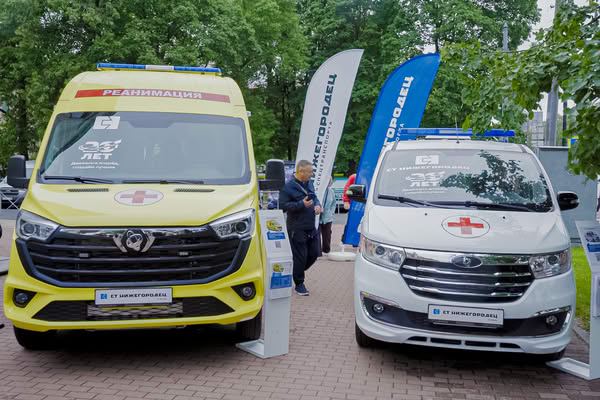 Автомобили скорой помощи «СТ Нижегородца» на выставке специализированного коммерческого транспорта